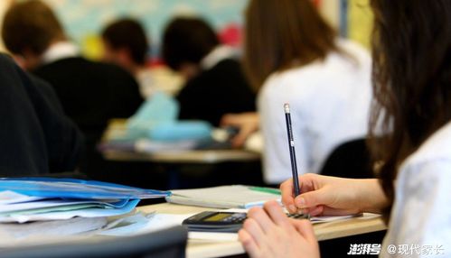 学电子商务该不该换专业